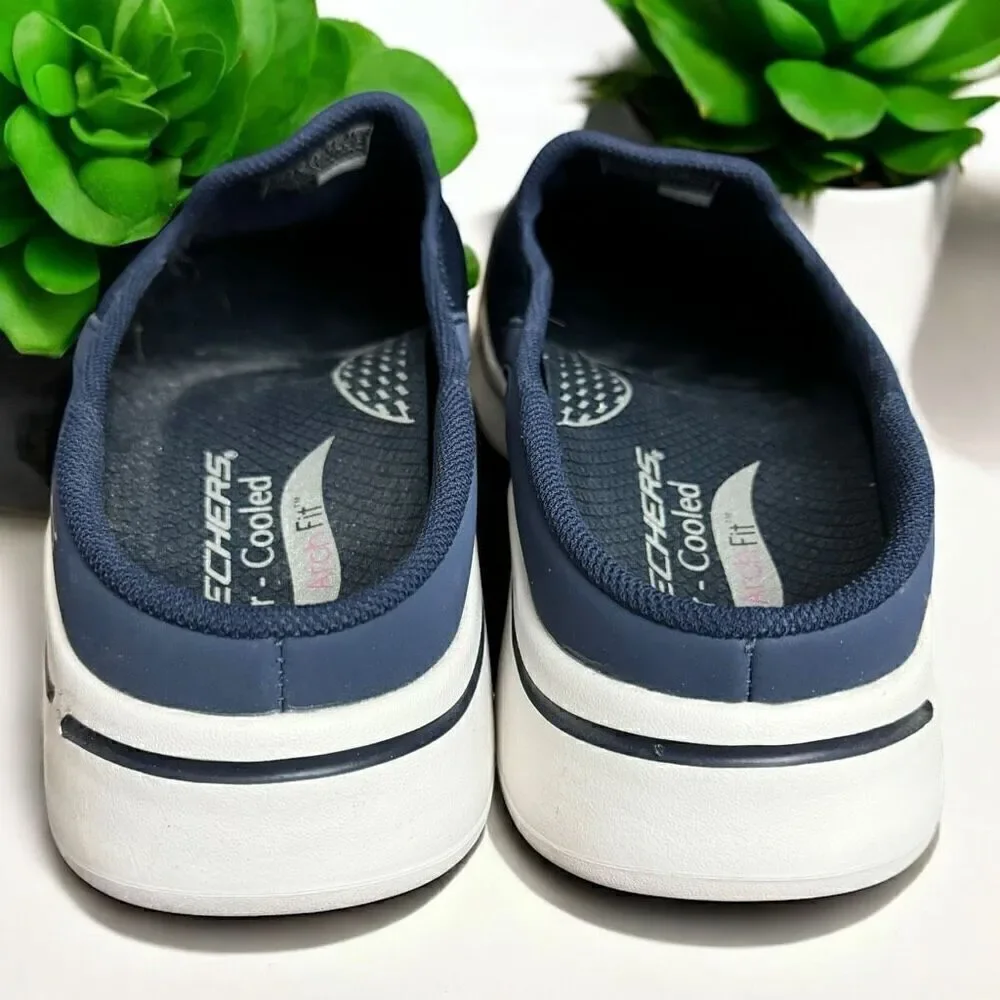 Skechers Women’s Navy “Go-Walk” Archfit Backless Slides / SZ: 11 / NWOT